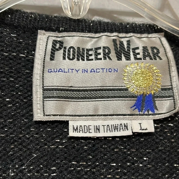 Pioneer Wear | Vintage sparkly sweater w/suede leather detail/tassels women L - Picture 3 of 12